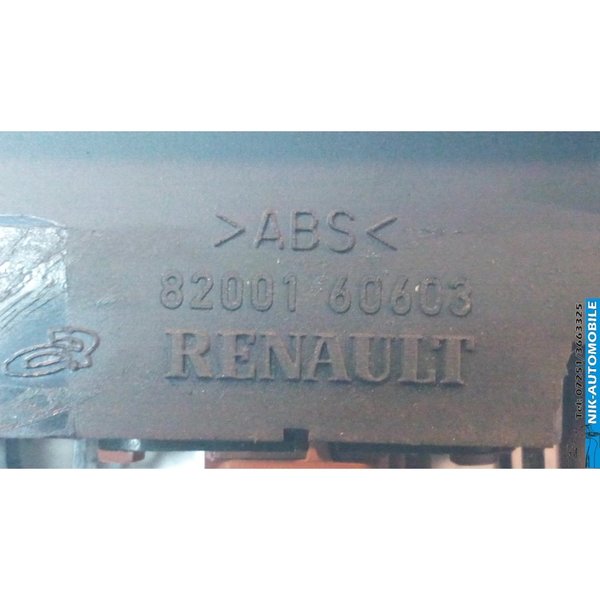 Renault Megane 1.5 DCI Fensterheberschalter vorne Links 8200160603 (9054)